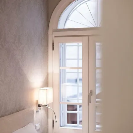 Apartment Be *